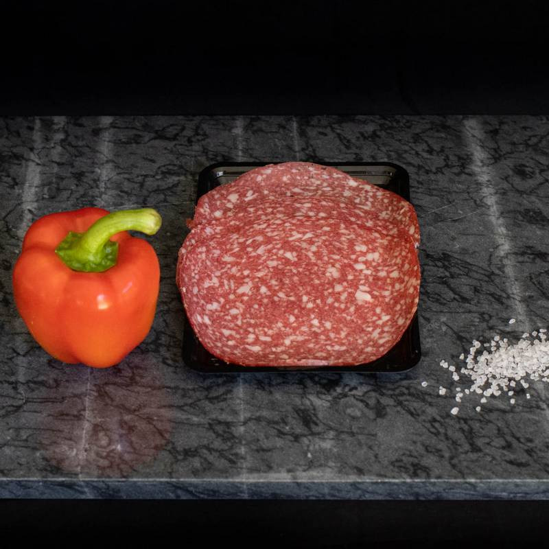 Grove snijworst van marktslager van Bussel