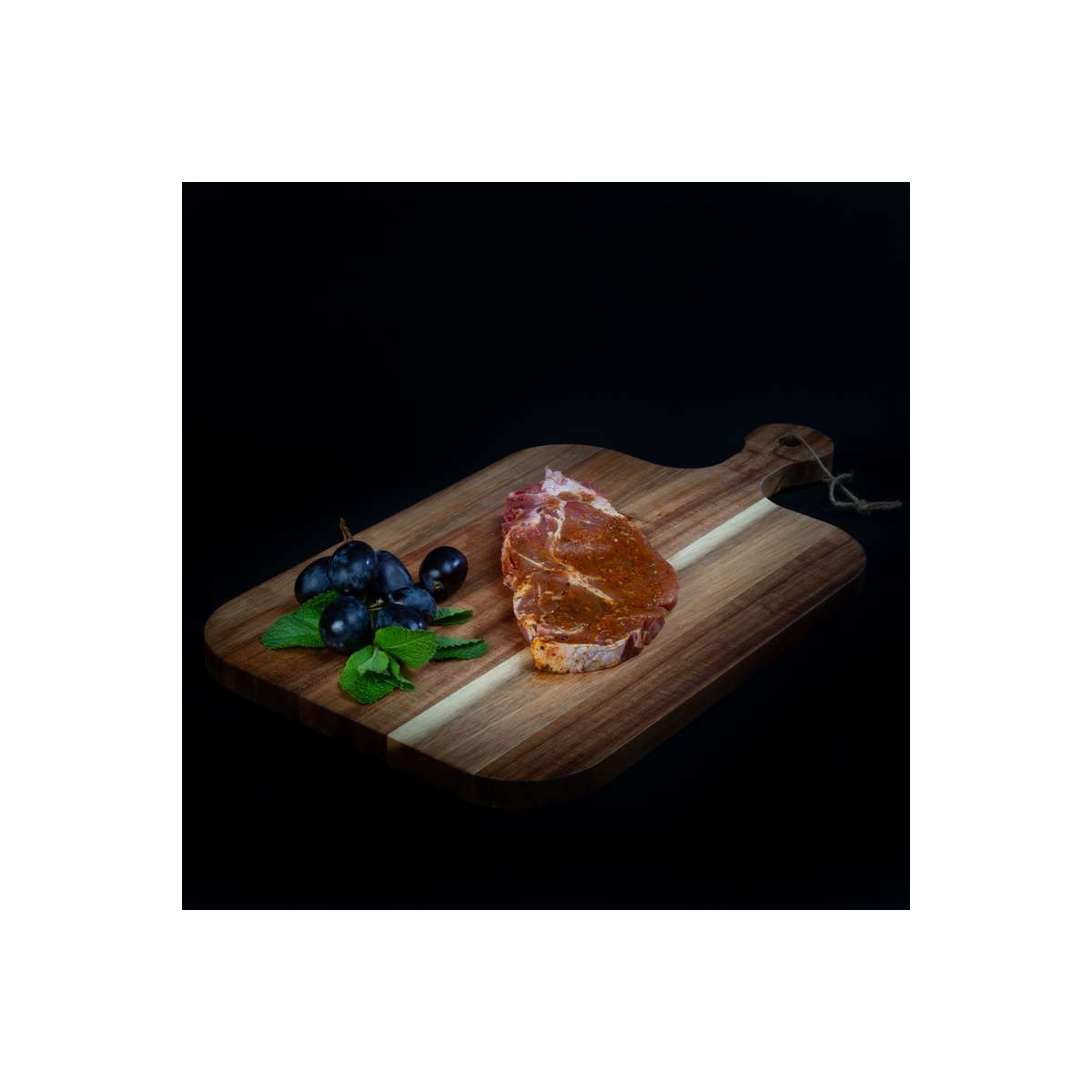 Karbonade, gekruid voor op de barbecue van Marktslager van Bussel